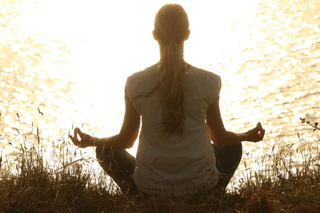 meditate, woman, yoga, zen, meditating, relax, relaxing, wellness, yoga pose, meditation, peaceful, silhouette, nature, sunset, tranquil, calm